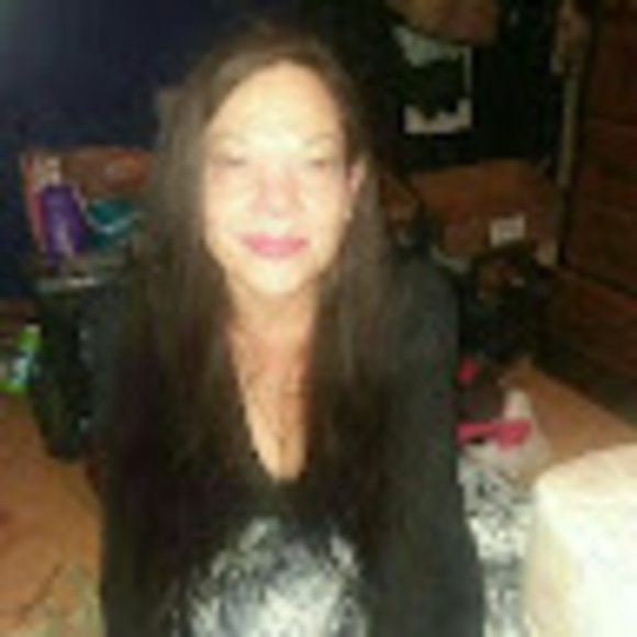 Meet your Posher, Trista - Picture 1 of 1